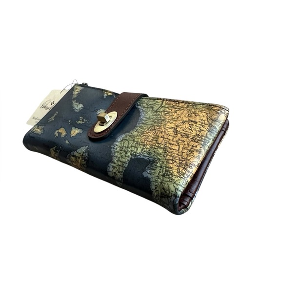 Patricia Nash Leather Annesley Wristlet Wallet - Picture 2 of 9